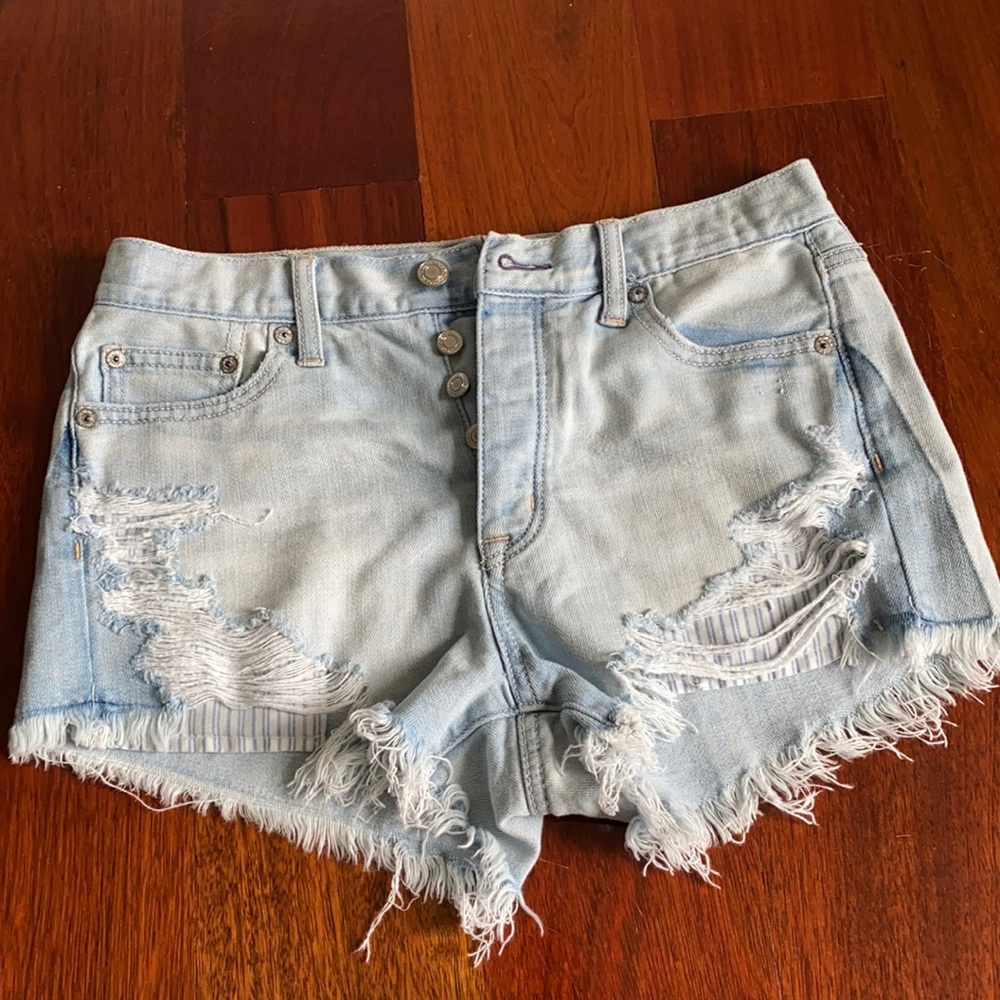 American Eagle Vintage High Rise Festival Shorts